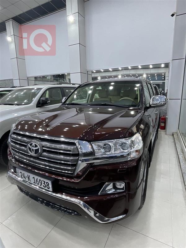 تۆیۆتا لاند کروزەر 2016  بۆ فرۆشتن لە عێراق - دهۆک